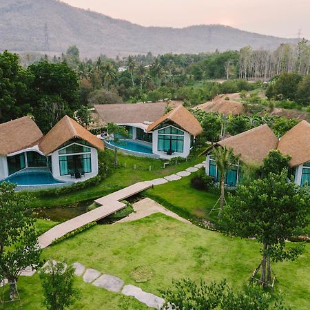 Villa De Leaf River Kaeng Krachan Phetchaburi Exterior photo