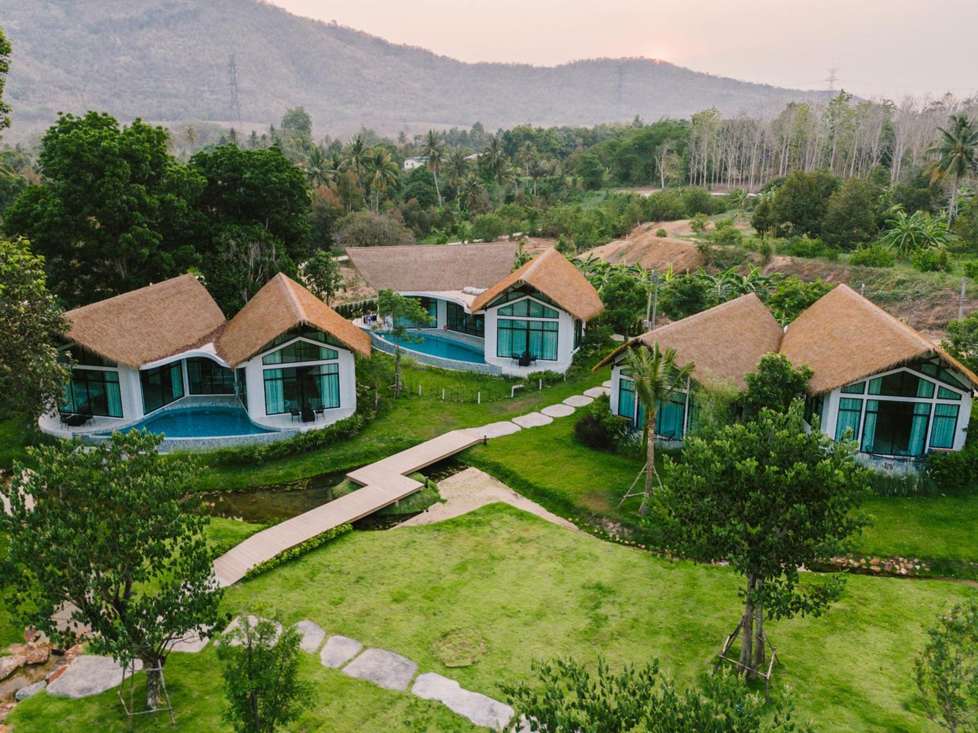 Villa De Leaf River Kaeng Krachan Phetchaburi Exterior photo